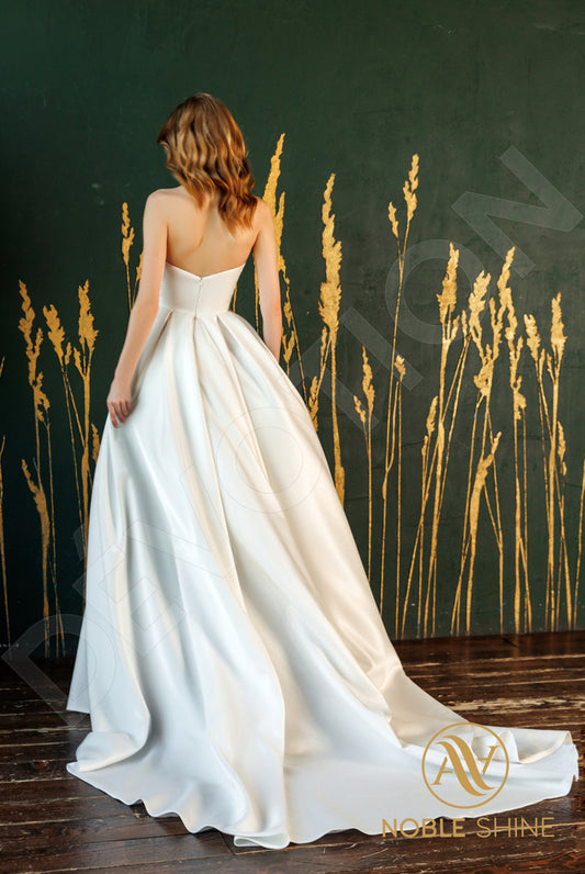 Fedelma A-line Sweetheart Milk Wedding dress