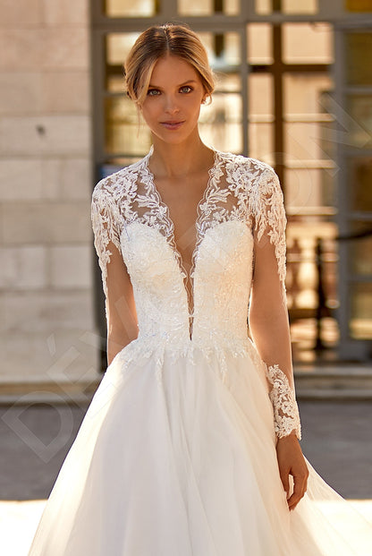 Holis A-line Deep V-neck Ivory Wedding dress 4