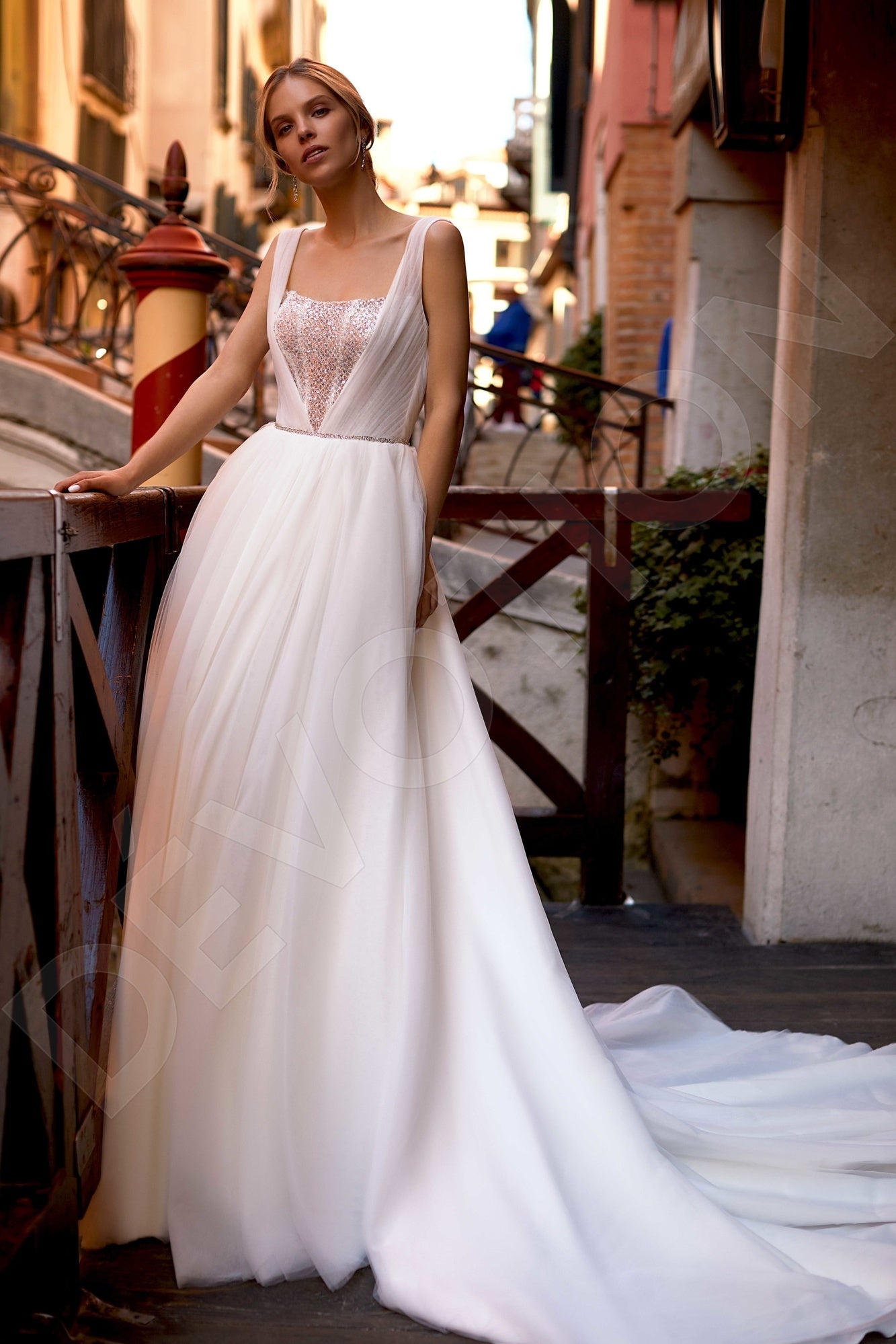 Samilla A-line Square Ivory Wedding dress 7