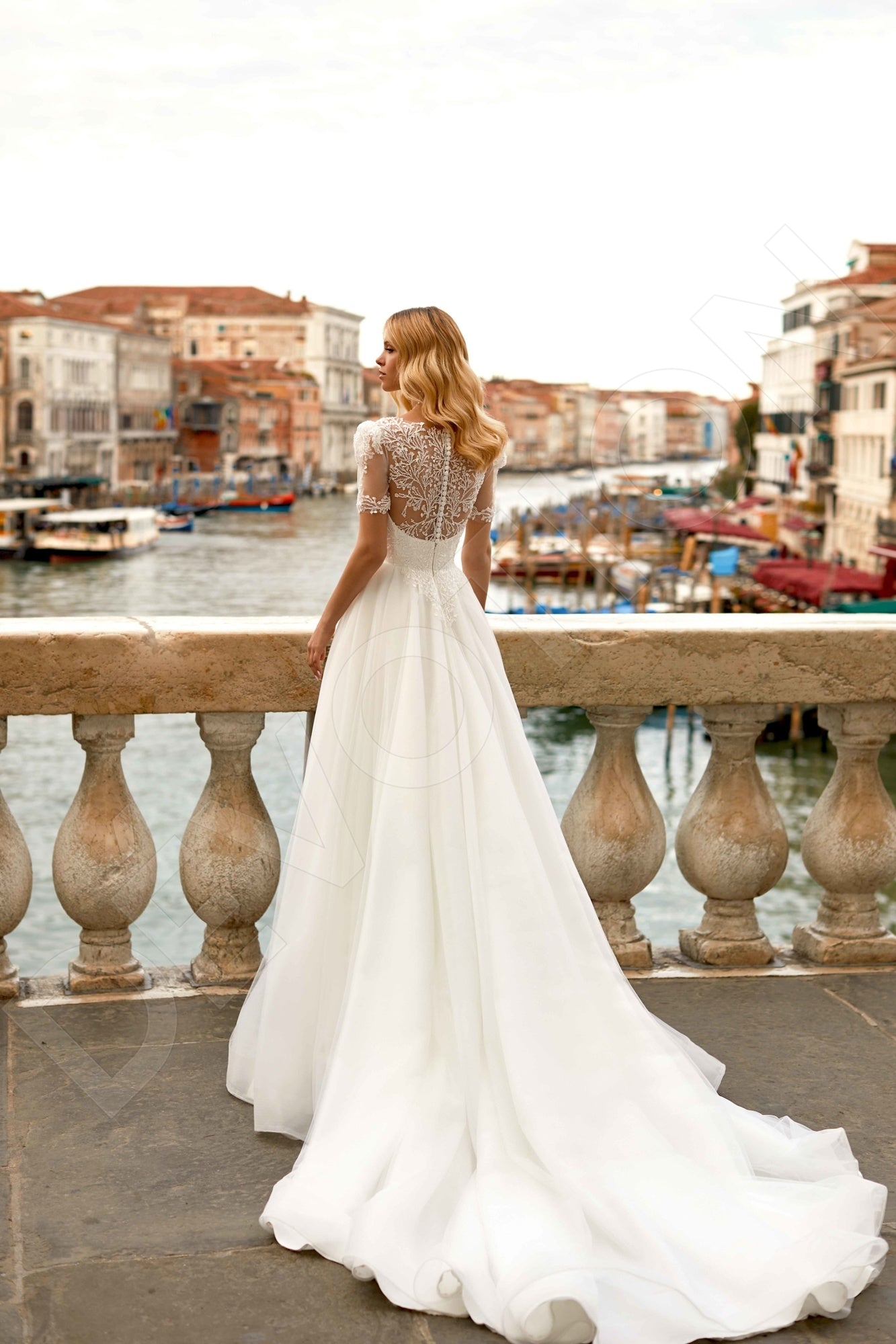 Taris A-line Jewel Ivory Wedding dress 6