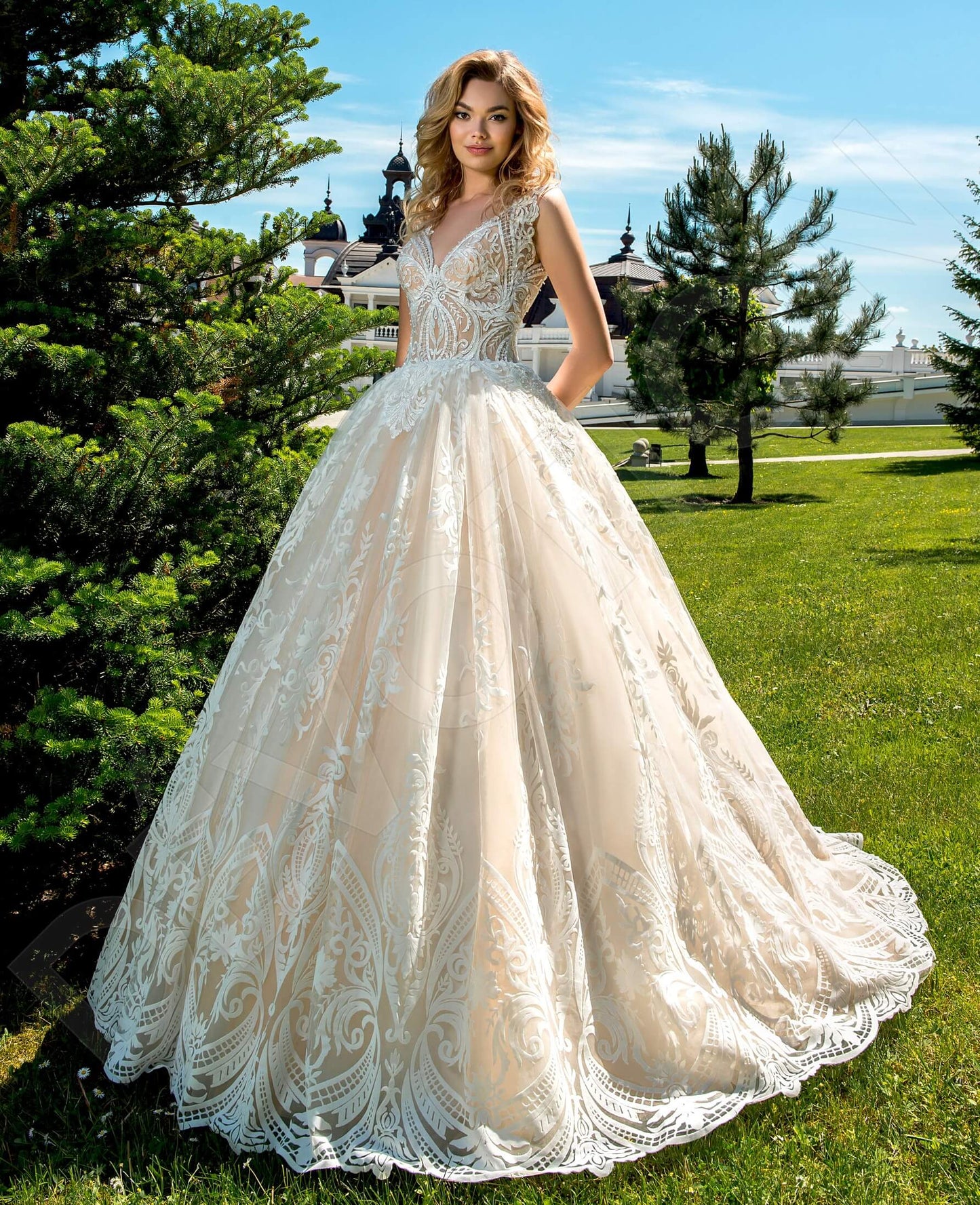 Michelle Open back Princess/Ball Gown Sleeveless Wedding Dress Front