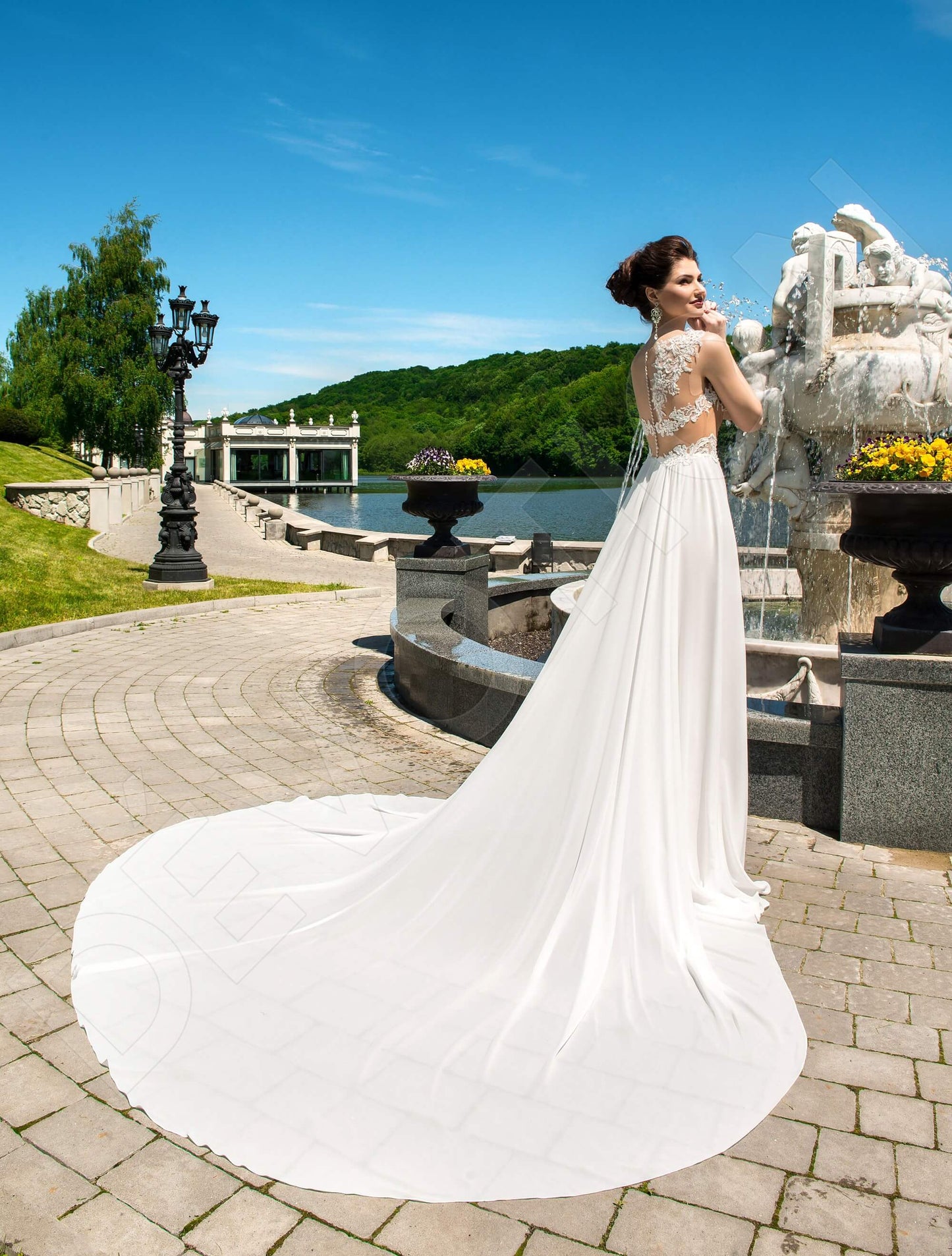 Bellinda Illusion back A-line Sleeveless Wedding Dress Back