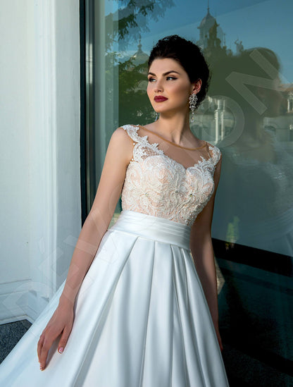 Fila Illusion back A-line Sleeveless Wedding Dress 3