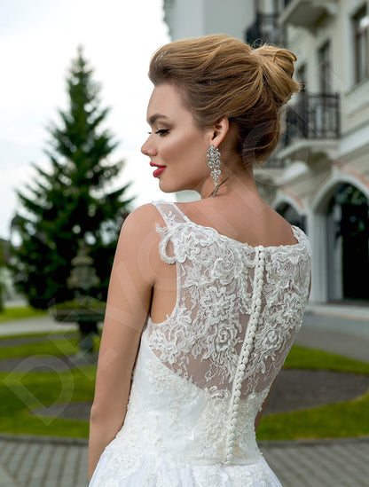 Hadley Full back A-line Sleeveless Wedding Dress 3