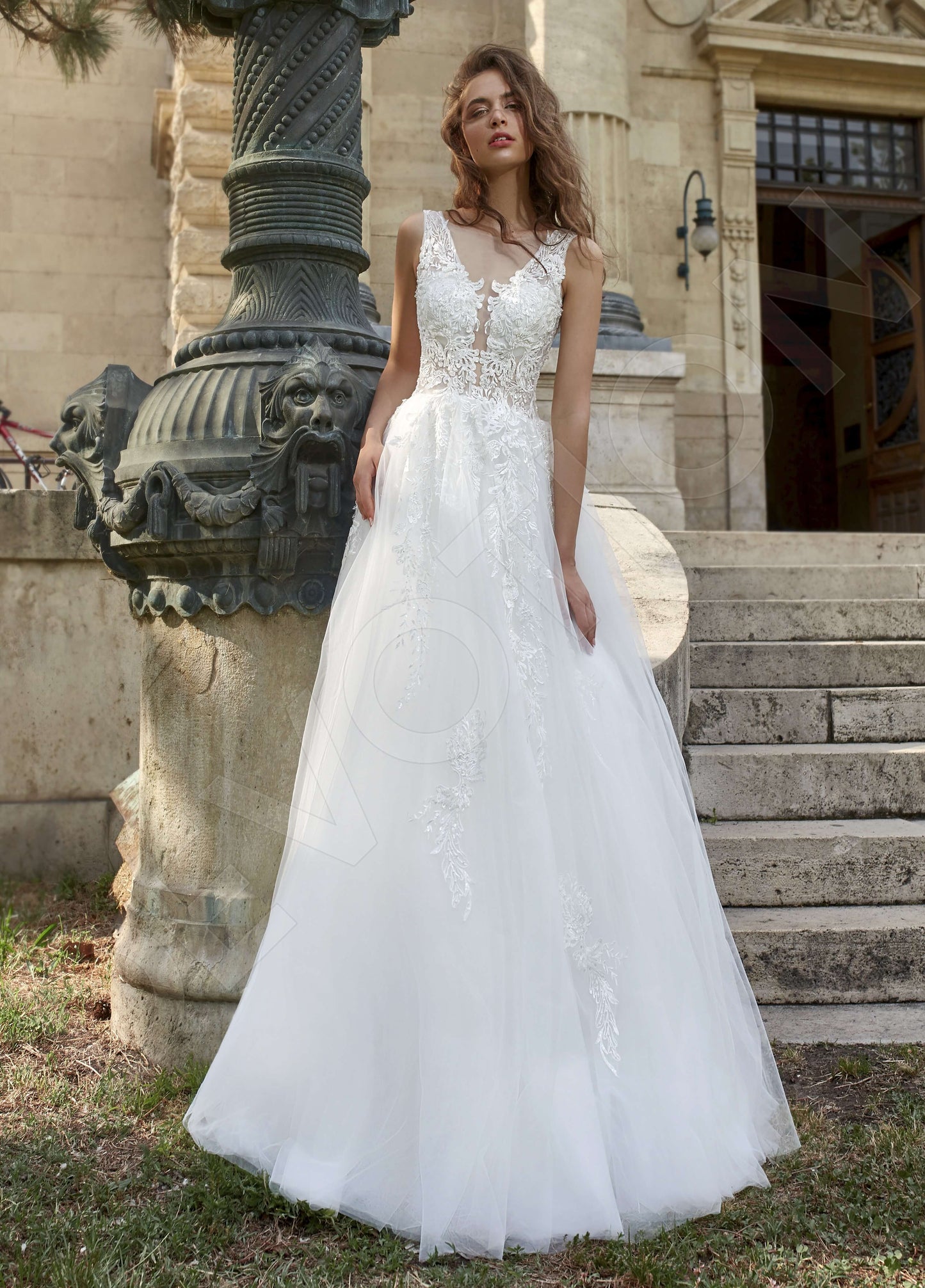 Kelmania Open back A-line Sleeveless Wedding Dress Front