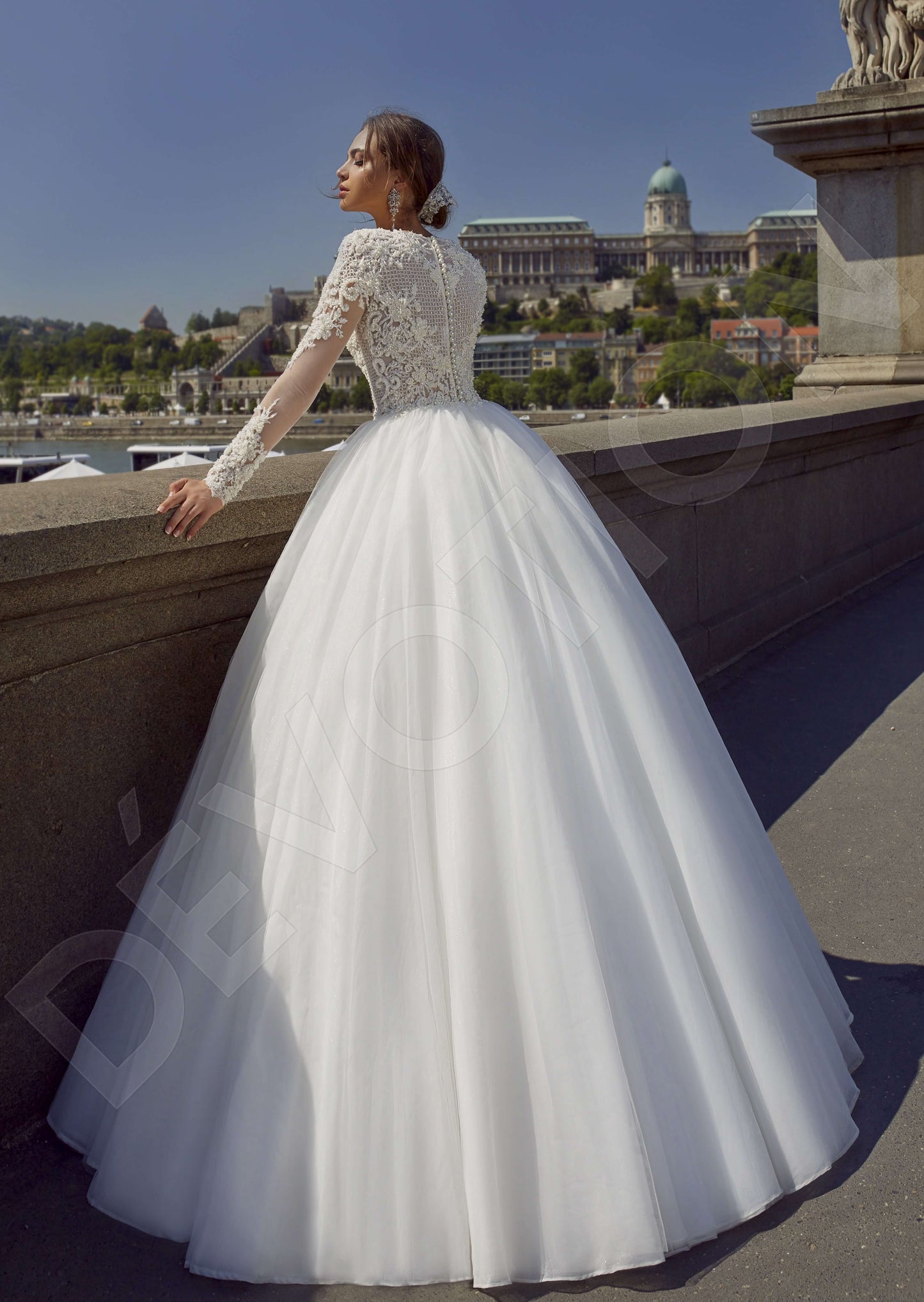 Milona Full back Princess/Ball Gown Long sleeve Wedding Dress Back