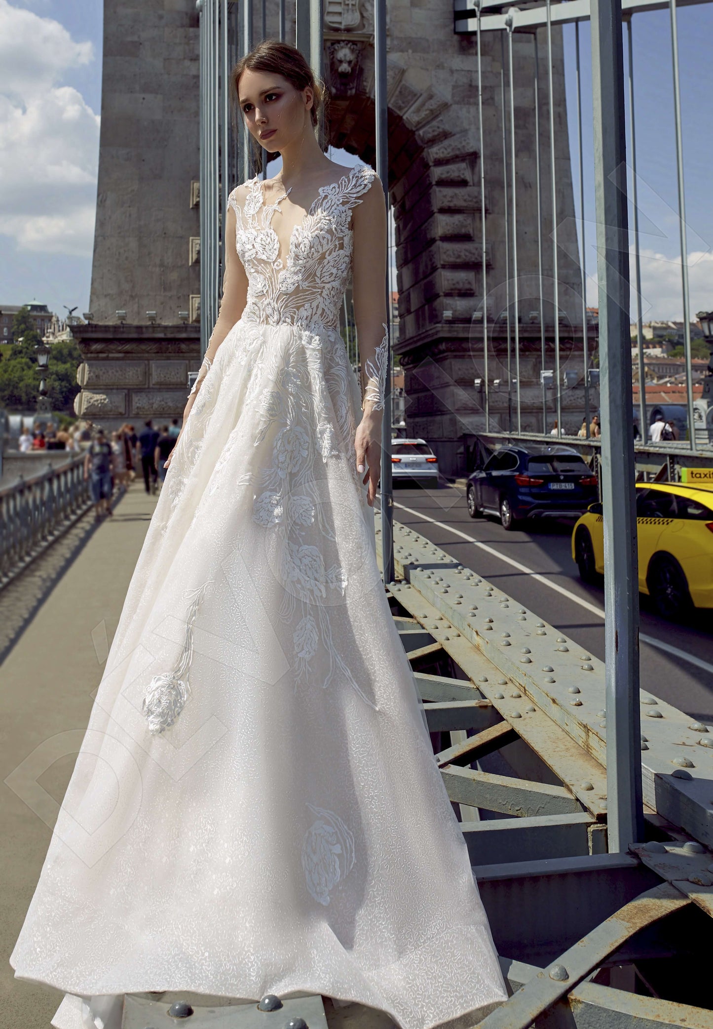 Naretta Open back A-line Long sleeve Wedding Dress Front