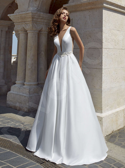 Slamia Open back A-line Sleeveless Wedding Dress Front