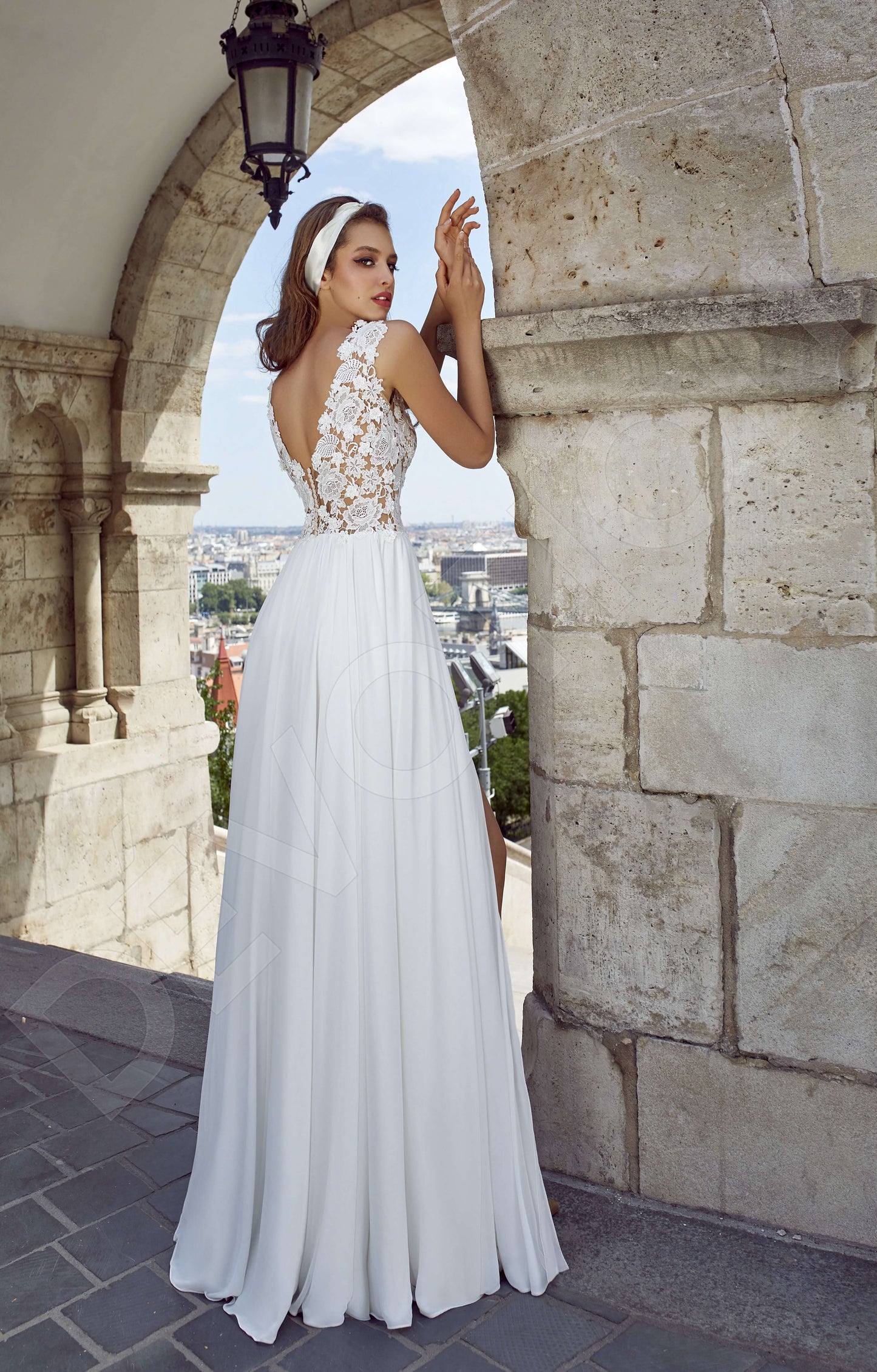 Solomona Open back A-line Sleeveless Wedding Dress Back