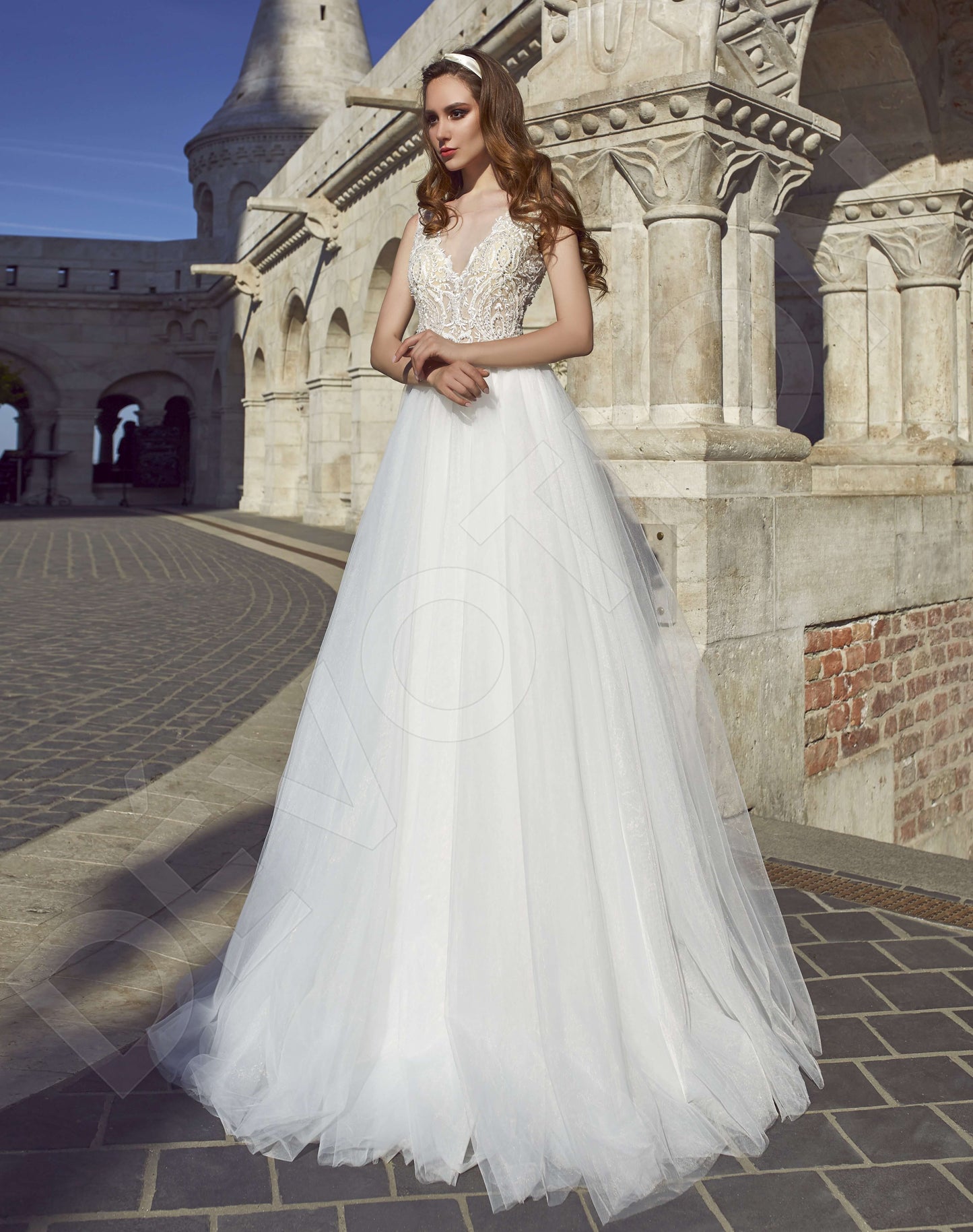 Sevilia Open back A-line Sleeveless Wedding Dress Front