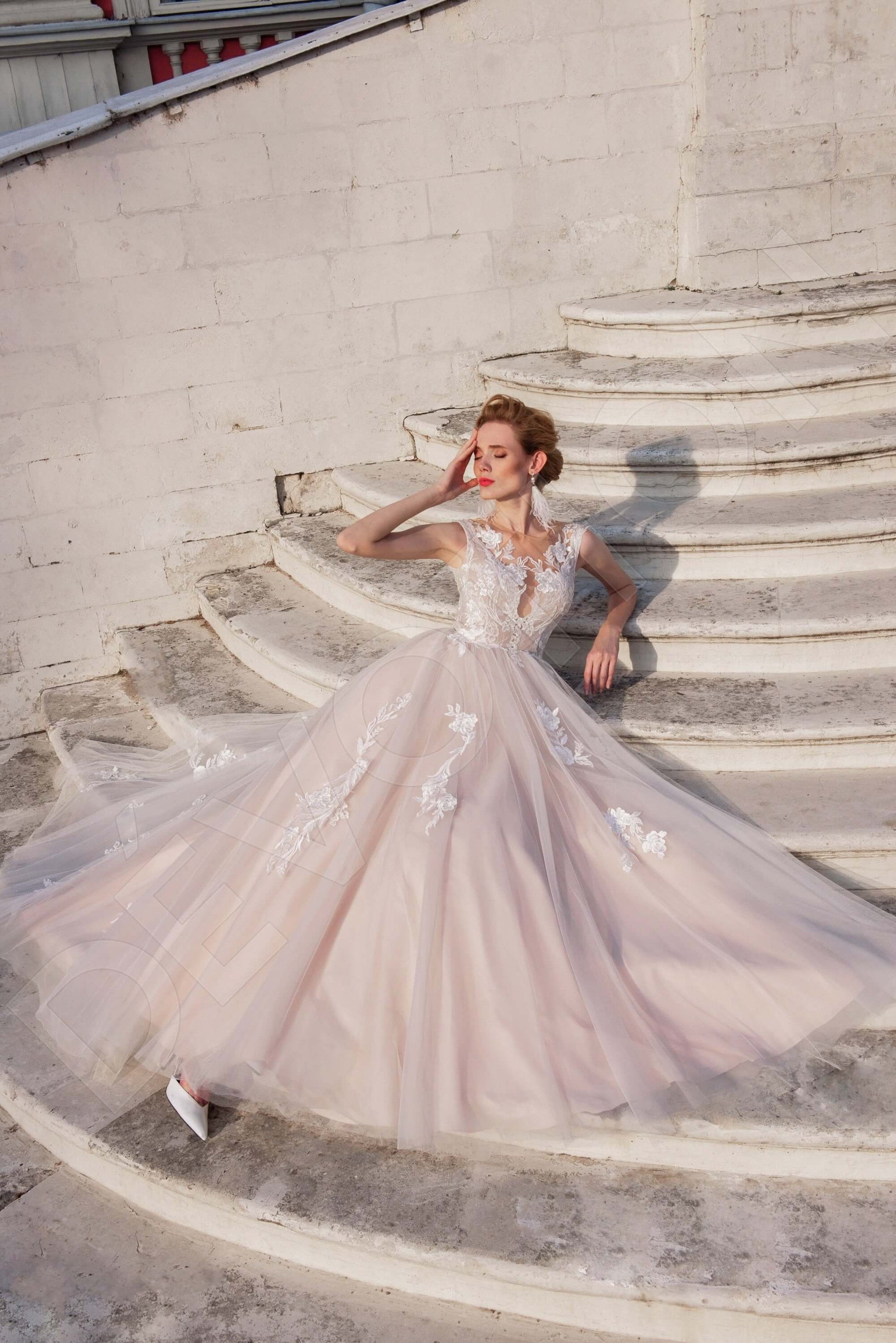 Dafny Princess/Ball Gown Jewel Gray Lightivory Cappuccino Wedding dress