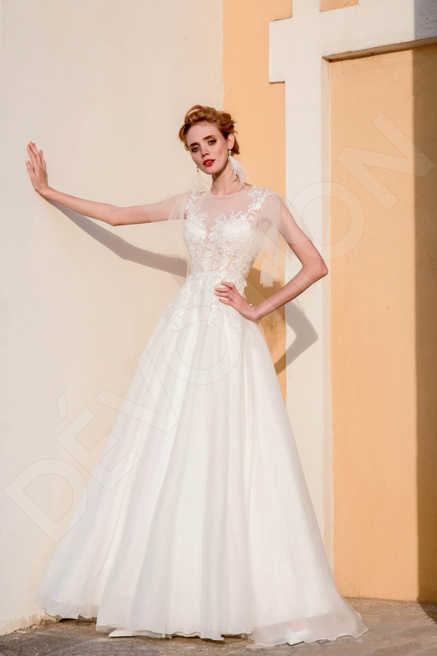 Teonilla Lace up back Princess/Ball Gown Short/ Cap sleeve Wedding Dress 2