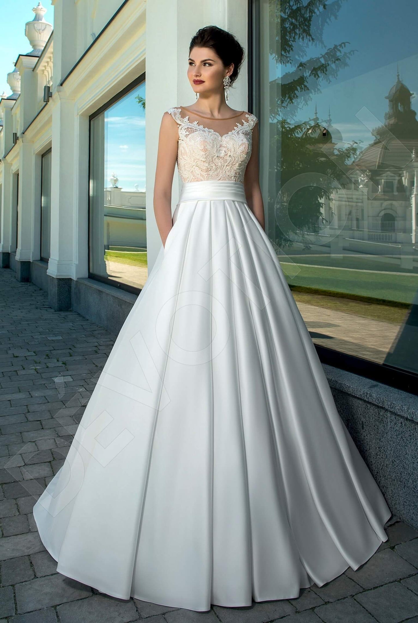 Fila Illusion back A-line Sleeveless Wedding Dress Front