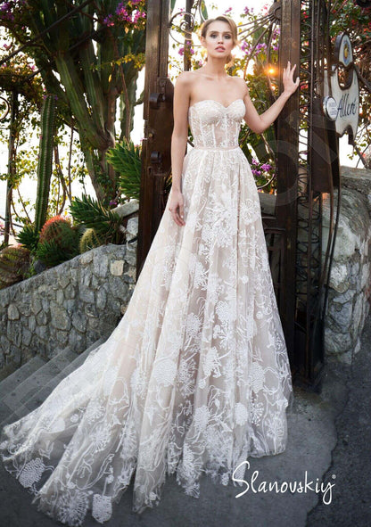 Agneta Open back A-line Strapless Wedding Dress Front