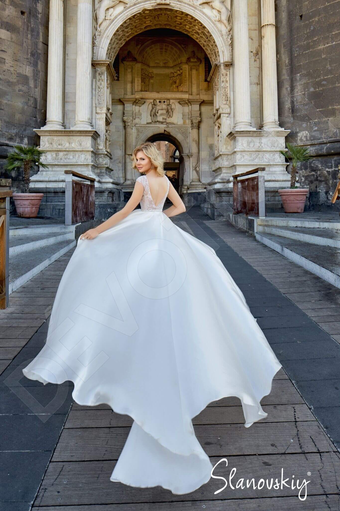 Pamela Open back A-line Short/ Cap sleeve Wedding Dress 2