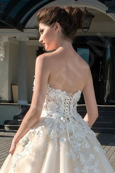 Jessamy Princess/Ball Gown Straight across Milk Cappuccino Wedding dress