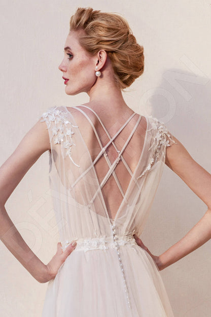 Elanis Criss cross back A-line Sleeveless Wedding Dress 3
