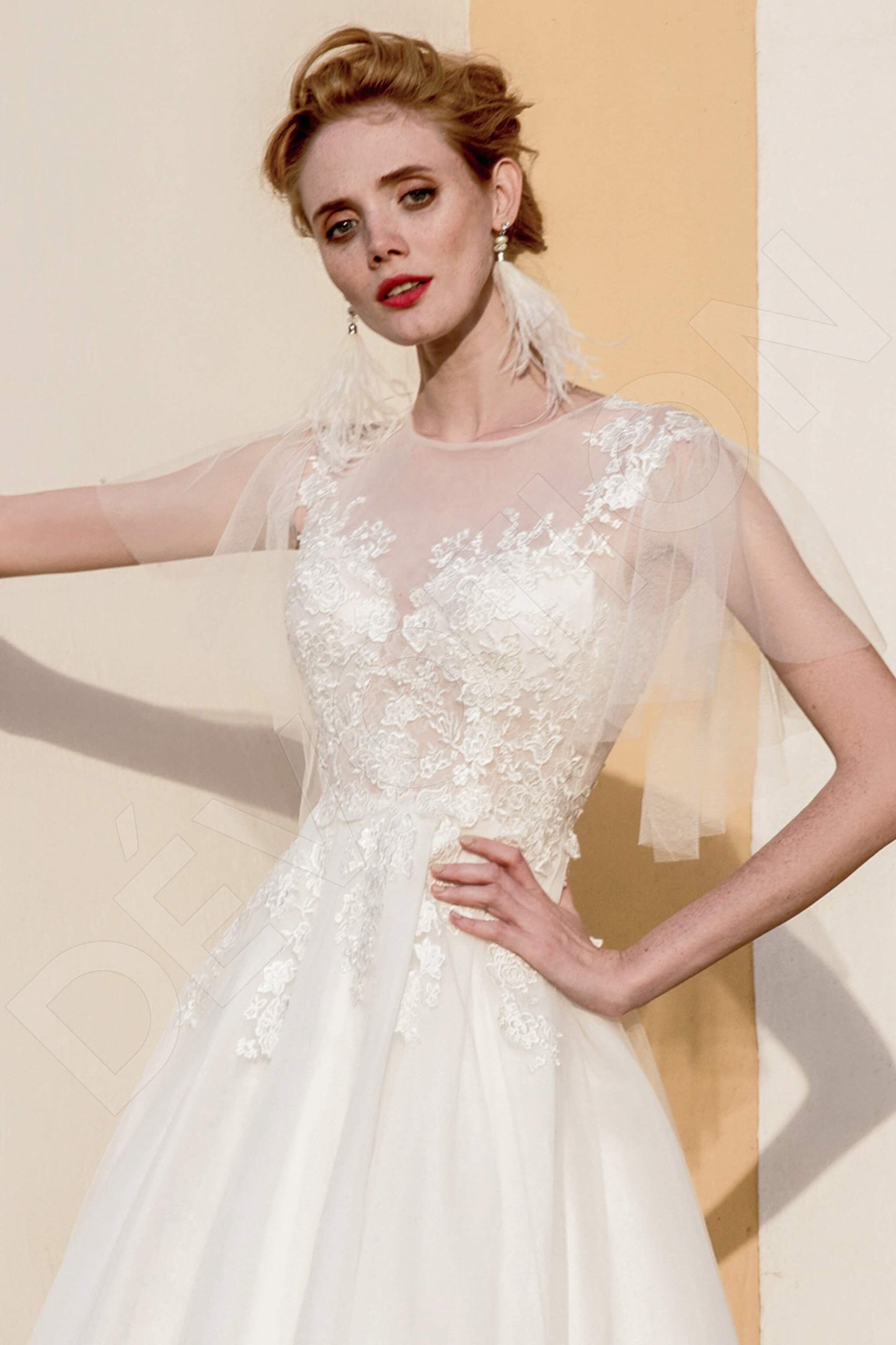 Teonilla Lace up back Princess/Ball Gown Short/ Cap sleeve Wedding Dress 5