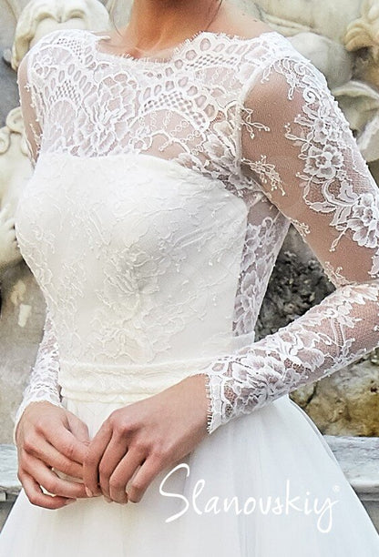 Venla Open back A-line Long sleeve Wedding Dress 5