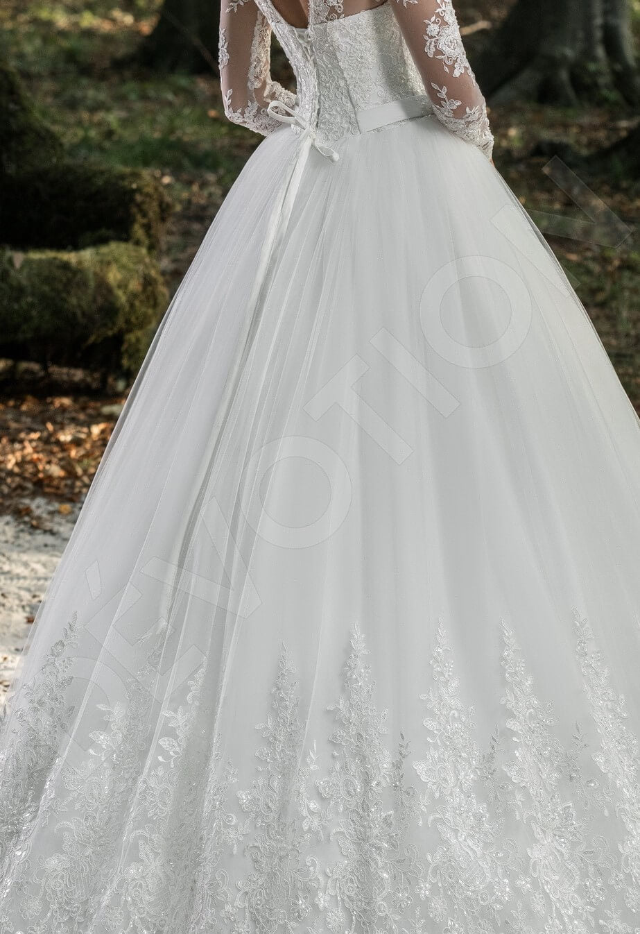 Octavia Open back Princess/Ball Gown Long sleeve Wedding Dress 7