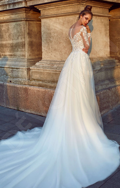 Tallea Full back A-line Long sleeve Wedding Dress 4