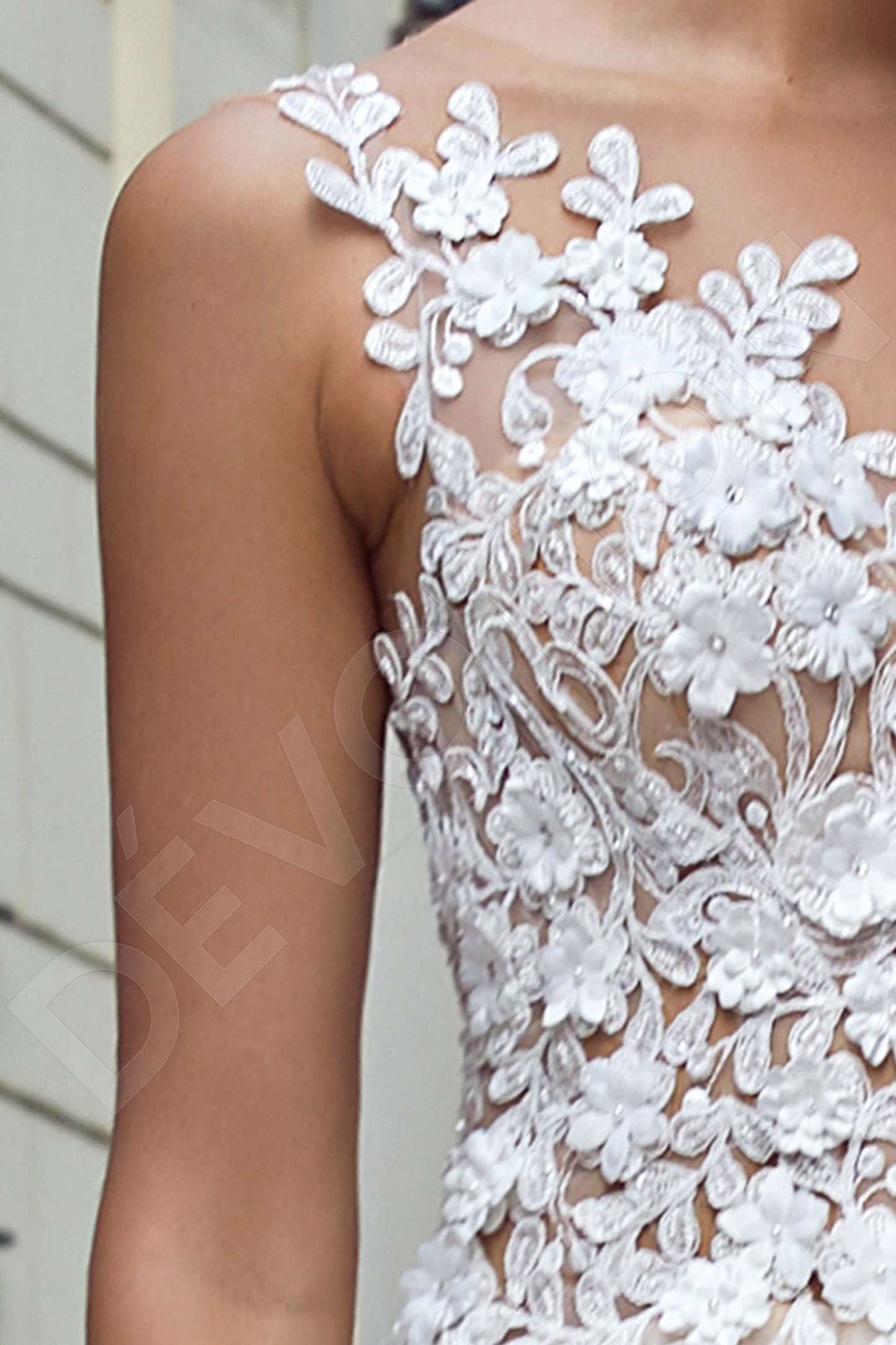 Farona Illusion back A-line Sleeveless Wedding Dress 4