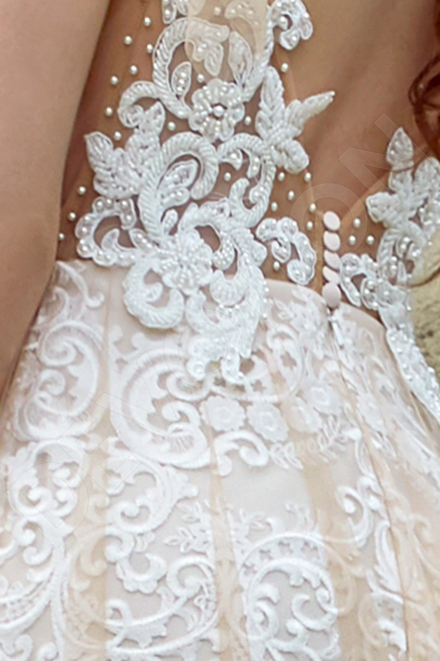 Floana Open back A-line Short/ Cap sleeve Wedding Dress 5