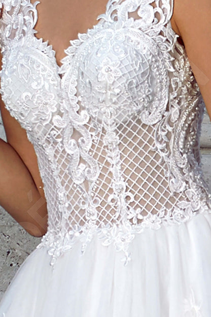 Maurinia Open back A-line Sleeveless Wedding Dress 5