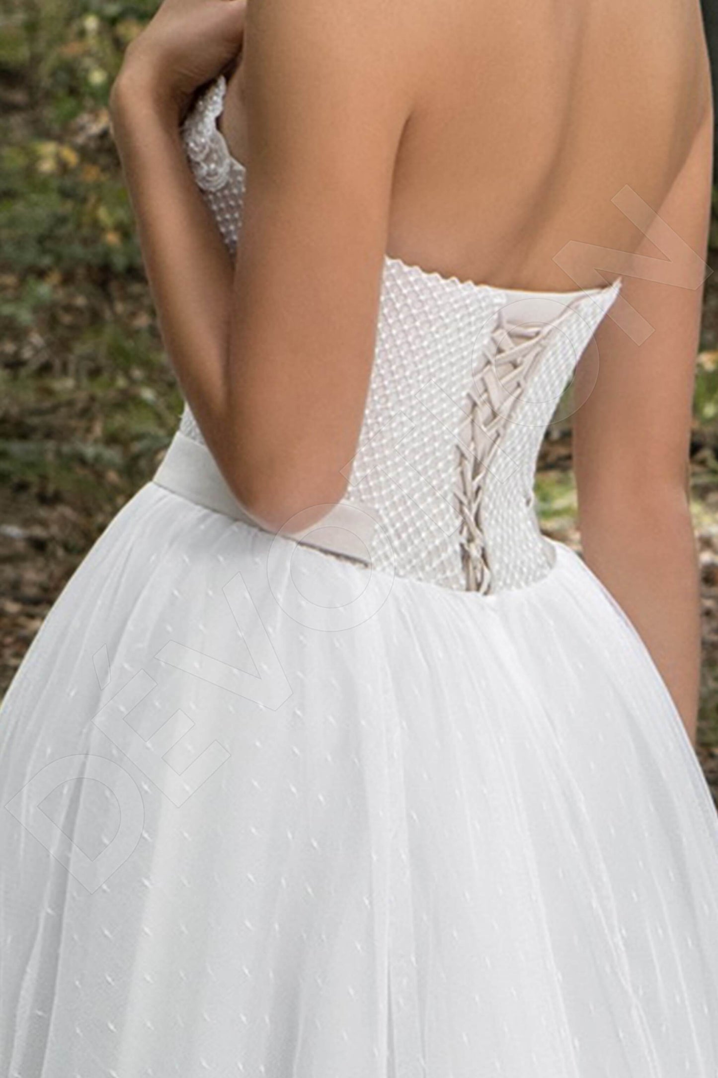 Odilla Open back A-line Strapless Wedding Dress 4