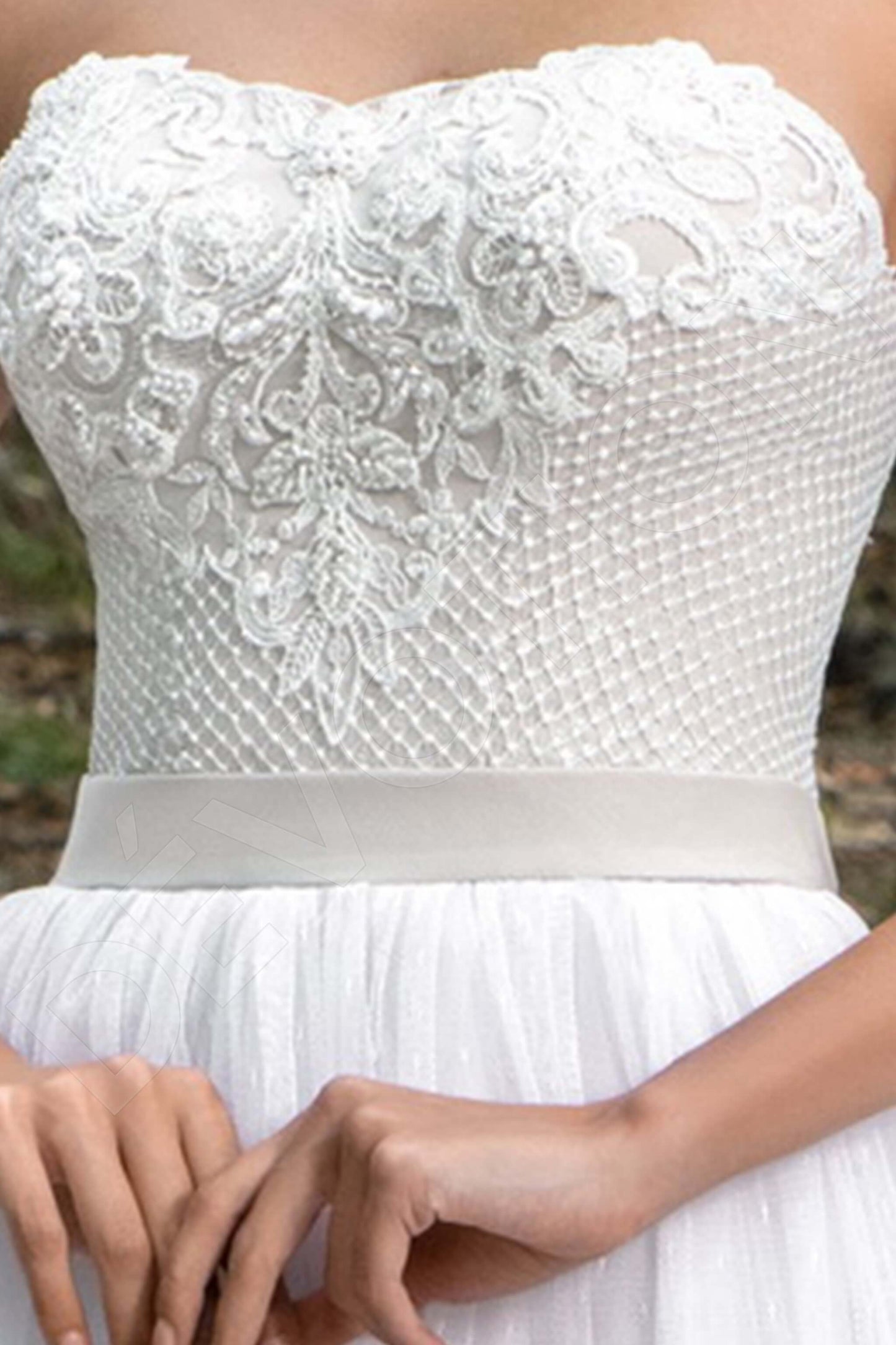 Odilla Open back A-line Strapless Wedding Dress 5
