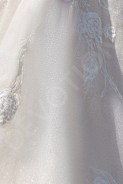 Naretta Open back A-line Long sleeve Wedding Dress 7
