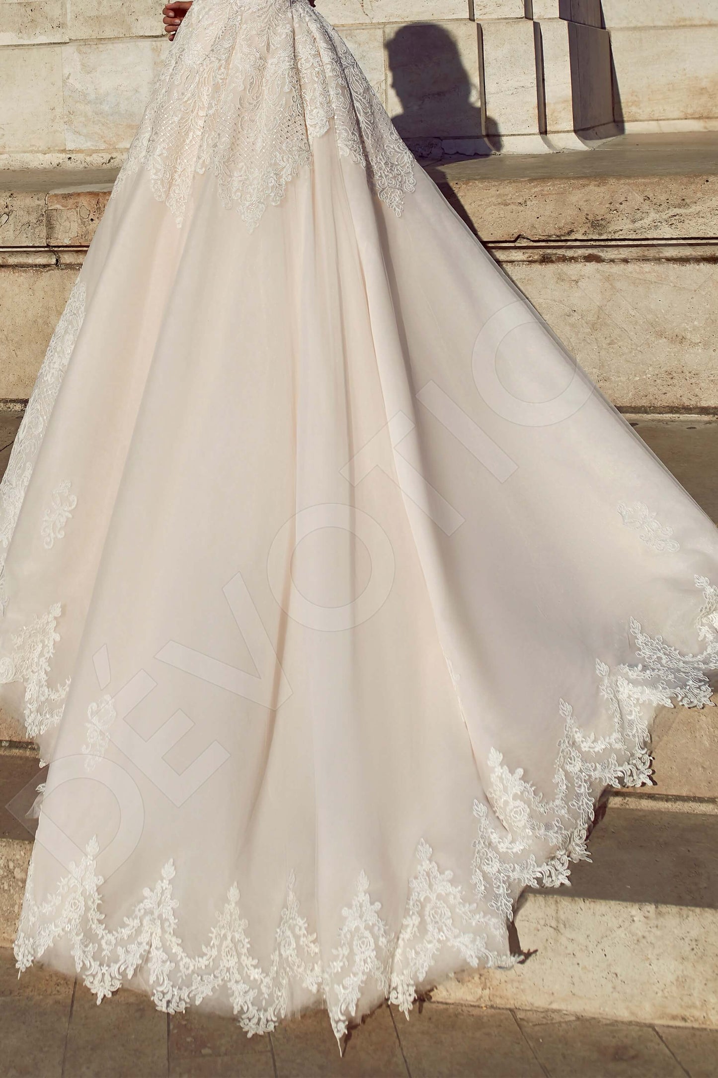 Luminara Illusion back A-line Short/ Cap sleeve Wedding Dress 6