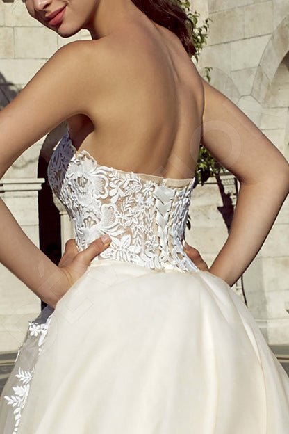 Pelly Open back Princess/Ball Gown Strapless Wedding Dress 3