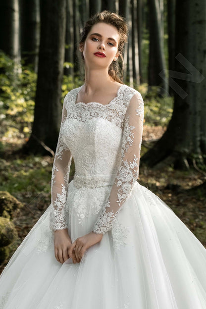 Katherina Open back Princess/Ball Gown Long sleeve Wedding Dress 3