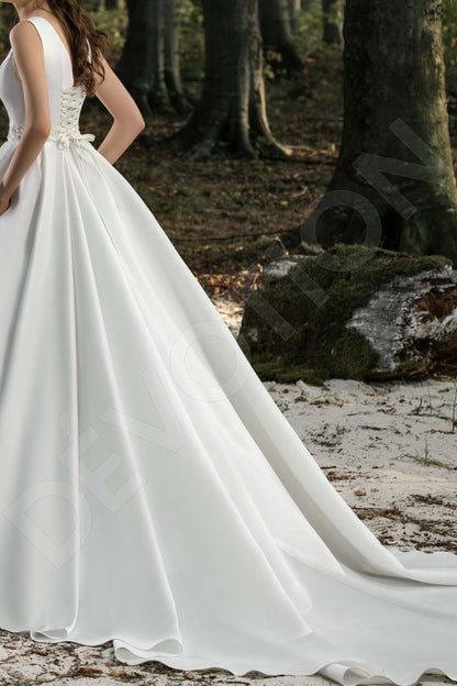 Taja Full back A-line Sleeveless Wedding Dress 6