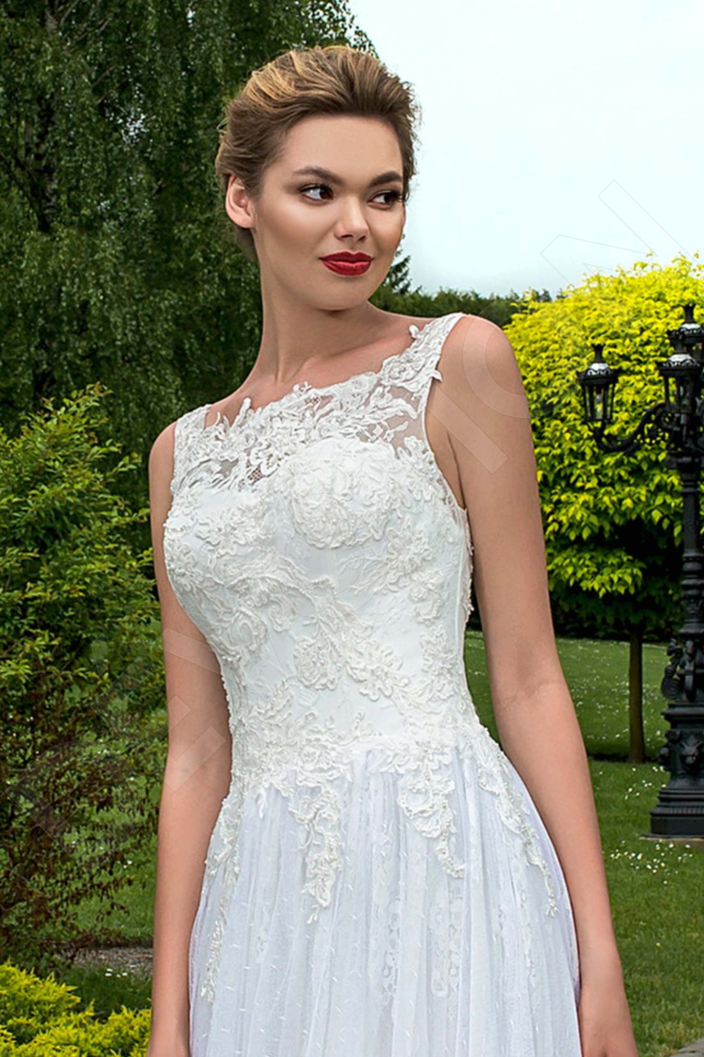 Hadley Full back A-line Sleeveless Wedding Dress 4