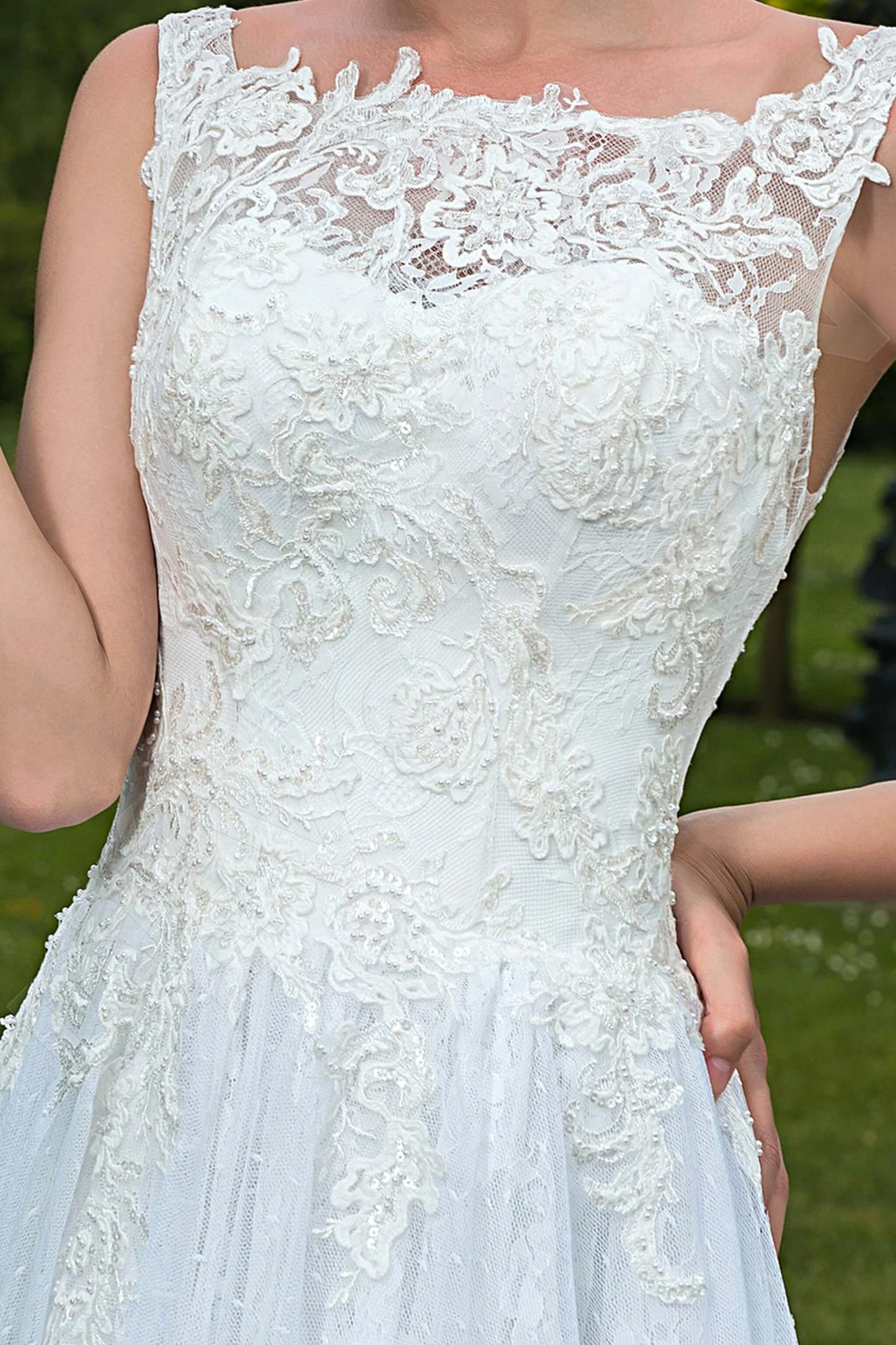 Hadley Full back A-line Sleeveless Wedding Dress 6