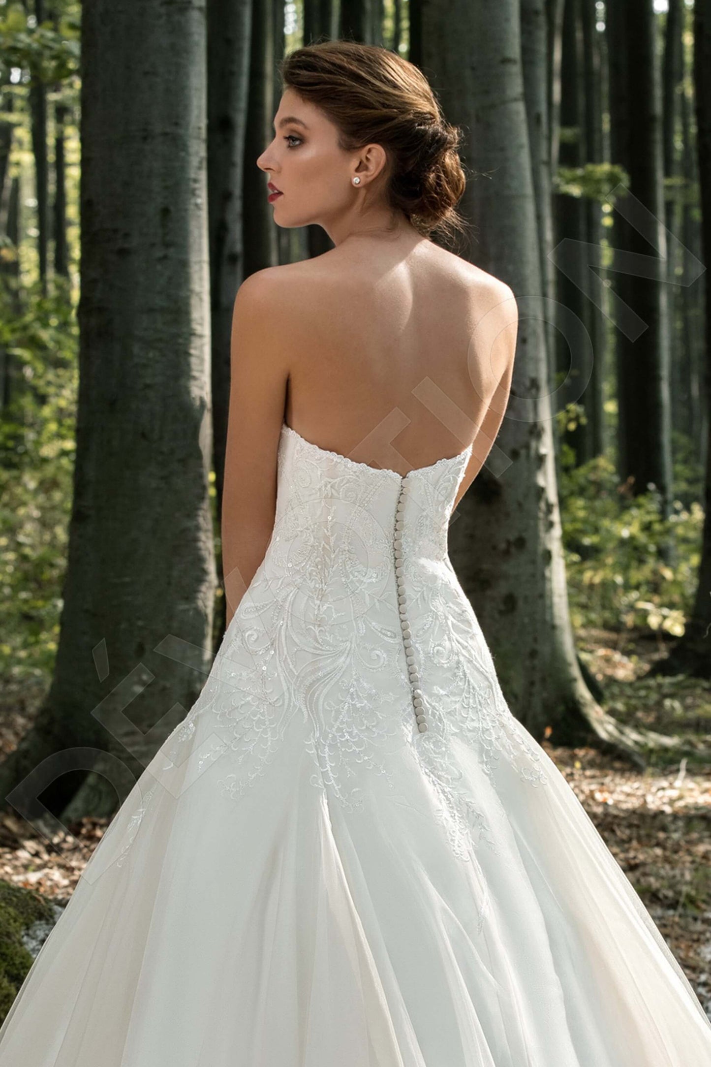 Jessamine Open back A-line Strapless Wedding Dress 4