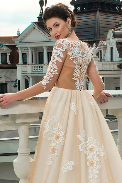 Laurentina Full back A-line 3/4 sleeve Wedding Dress 6