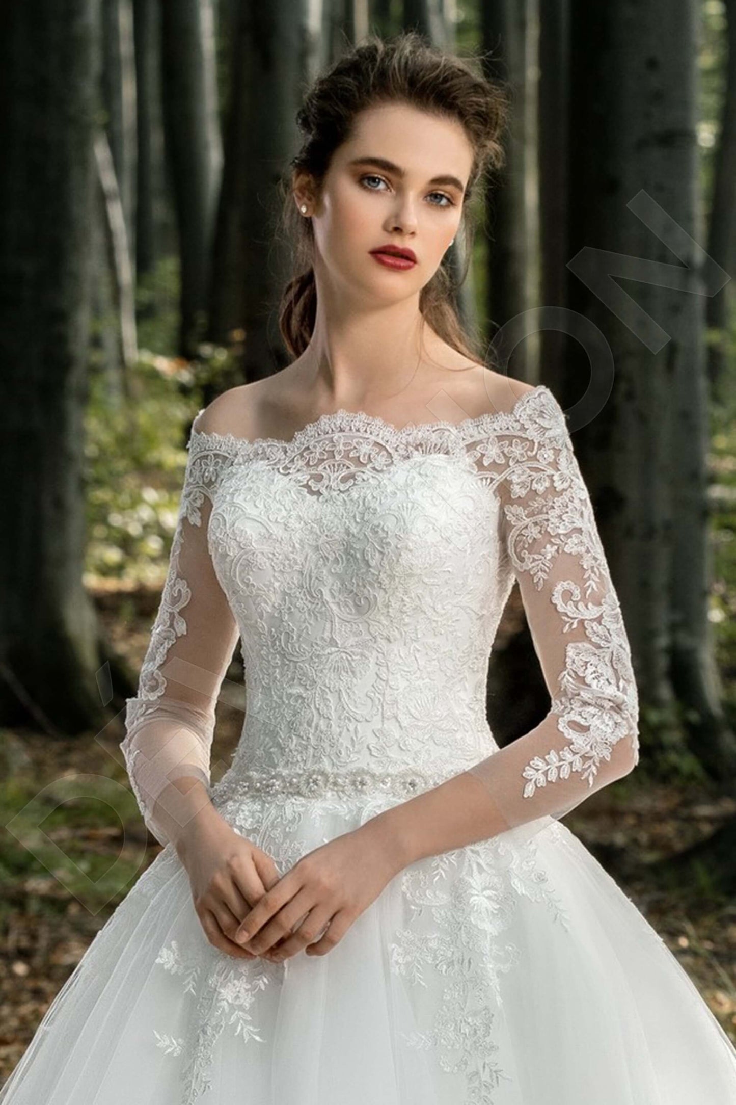 Jezebelle Full back Princess/Ball Gown 3/4 sleeve Wedding Dress 3