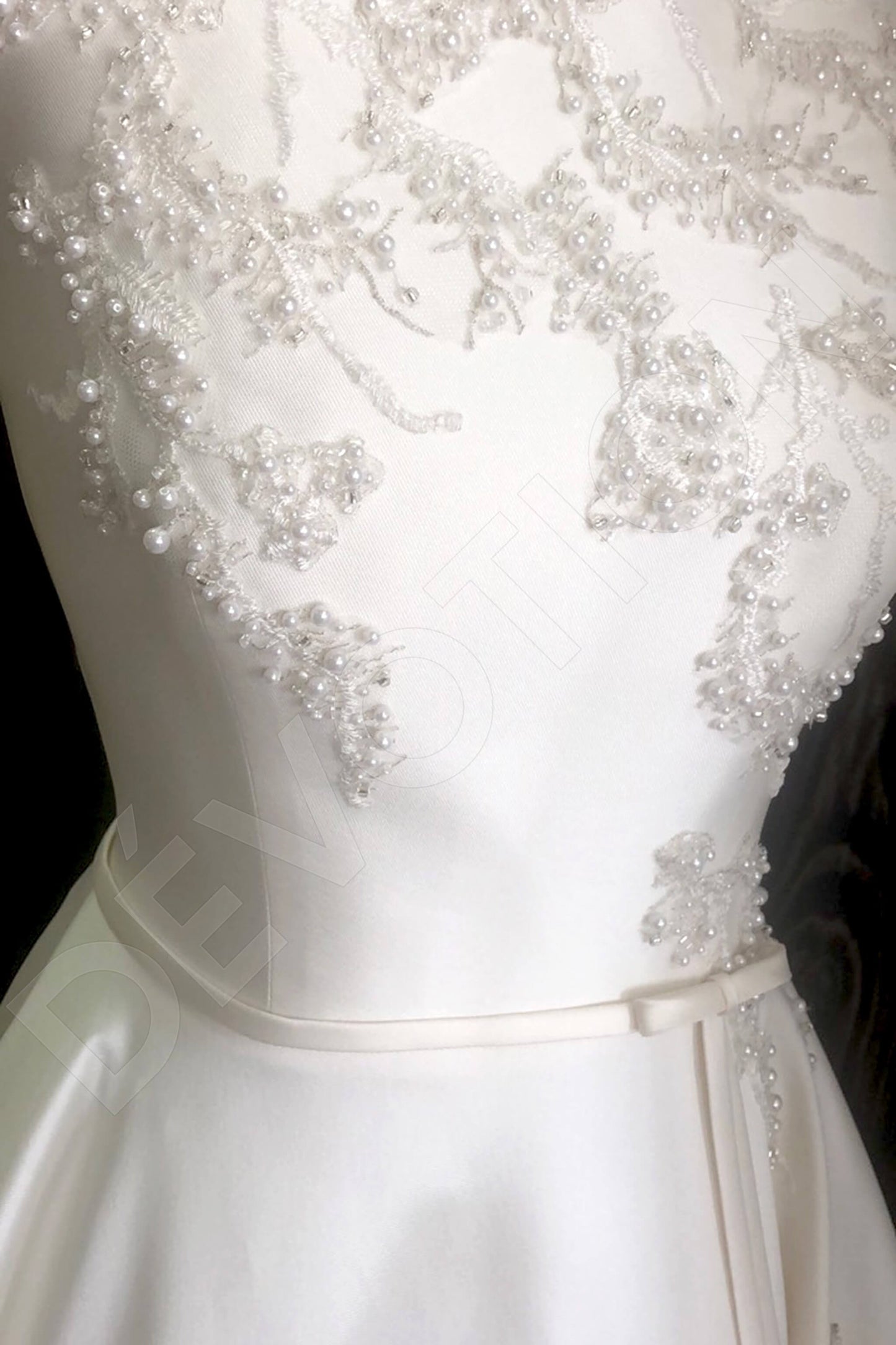 Hedonia Open back A-line Sleeveless Wedding Dress 8