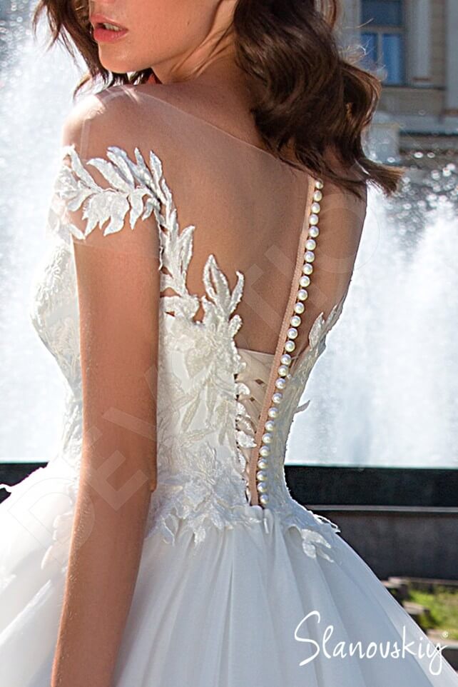 Manuela Full back Princess/Ball Gown Short/ Cap sleeve Wedding Dress 6