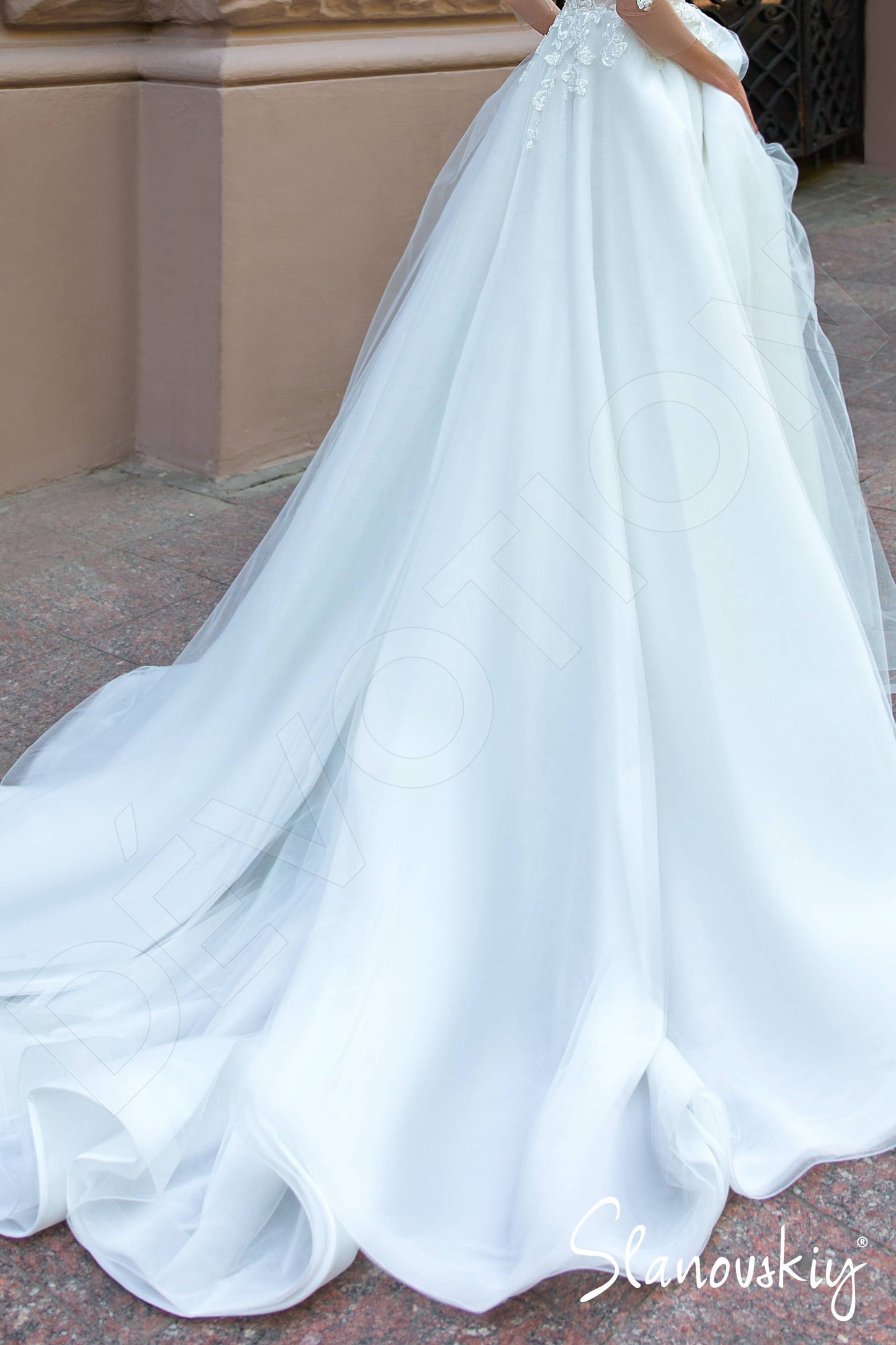Manella Illusion back Princess/Ball Gown 3/4 sleeve Wedding Dress 7