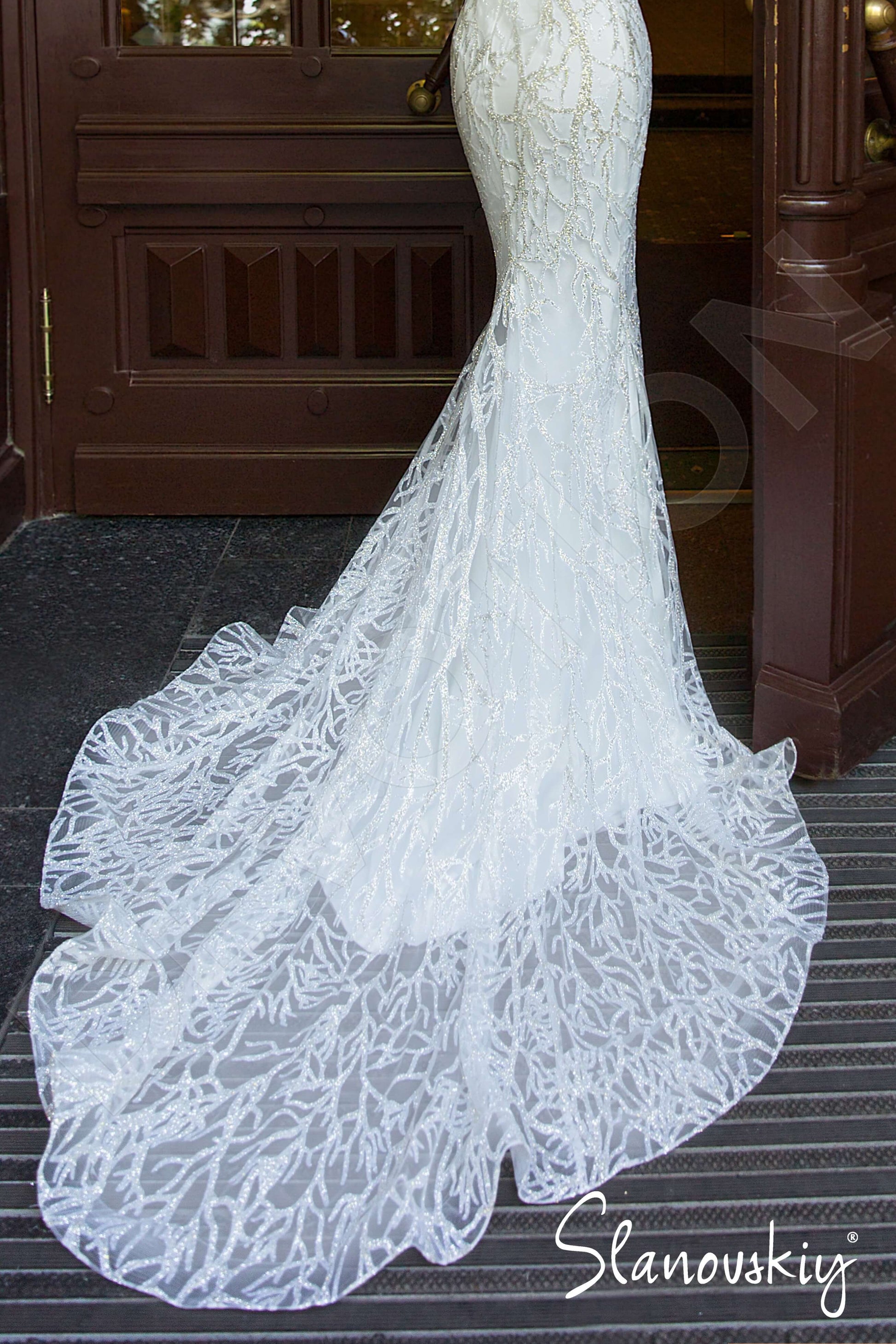 Farren Trumpet/Mermaid V-neck Ivory Milk Wedding dress