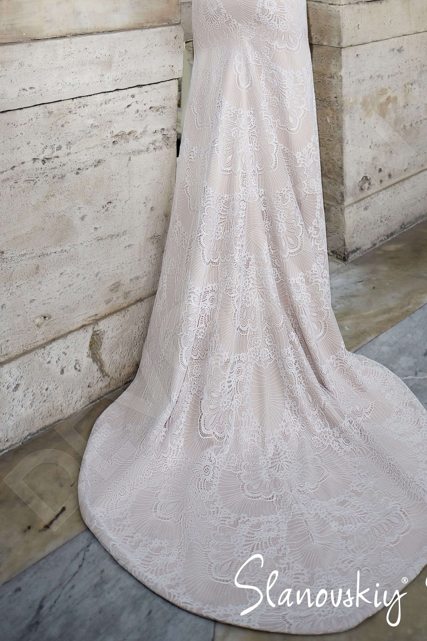 Agota Open back Sheath/Column Long sleeve Wedding Dress 4