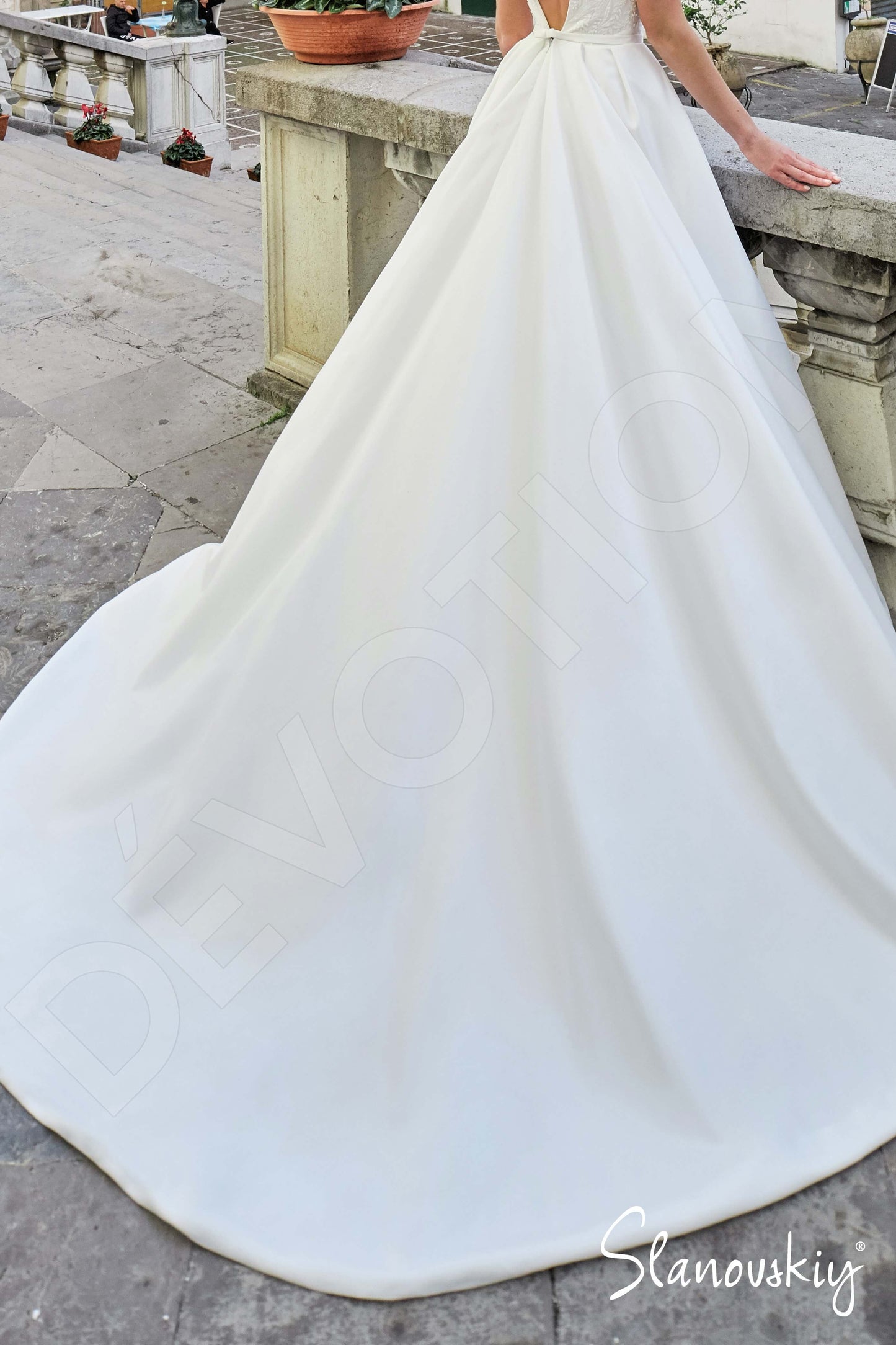 Payson Open back A-line Sleeveless Wedding Dress 5