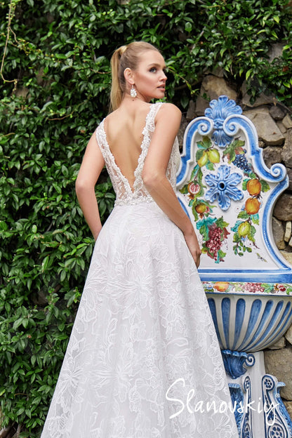 Batilda Open back A-line Sleeveless Wedding Dress 3