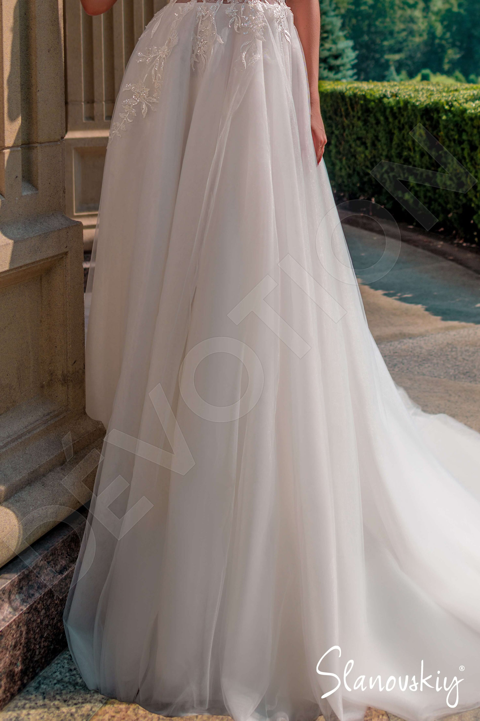 Abina A-line Halter Ivory Milk Wedding dress