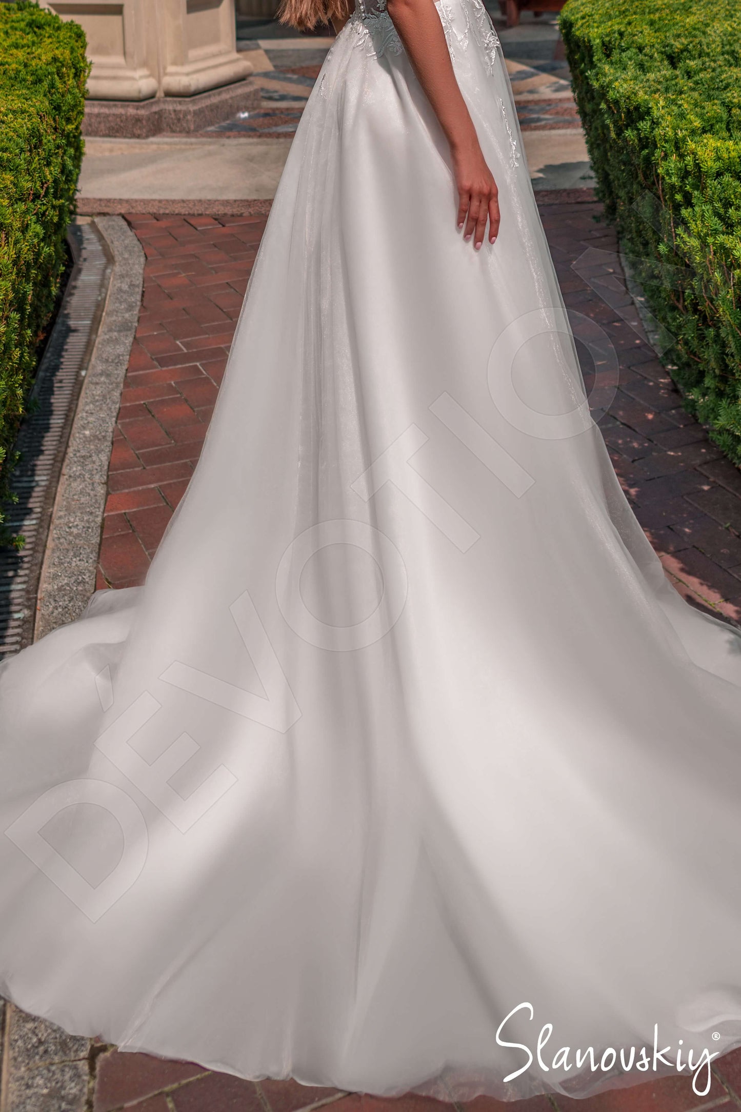 Abina Open back A-line Sleeveless Wedding Dress 6