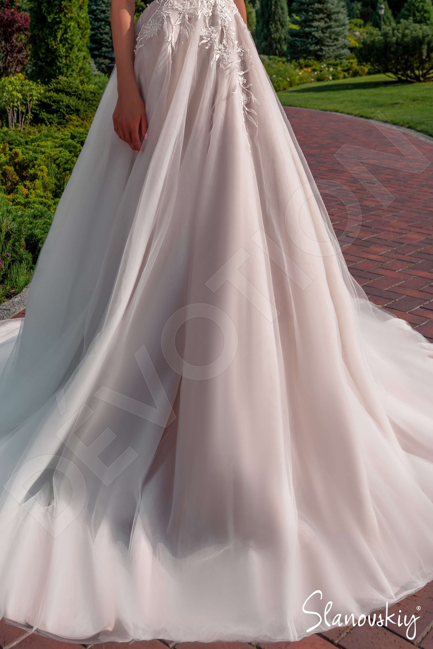 Acacia Full back A-line Short/ Cap sleeve Wedding Dress 4